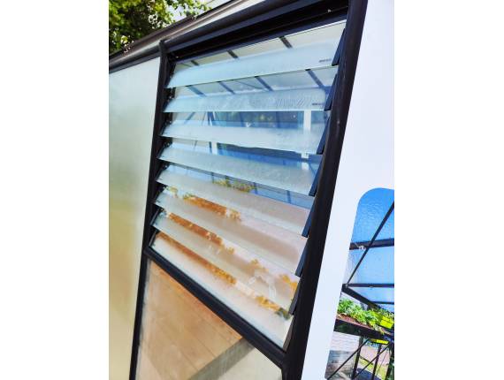 Lucarne Louvre pour serre ACD (RAL9005)